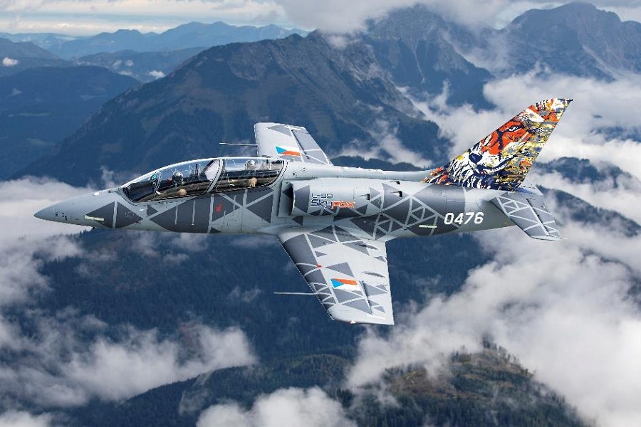 L-39-Skyfox.jpg