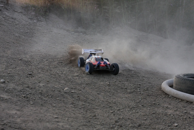 car4-small.JPG