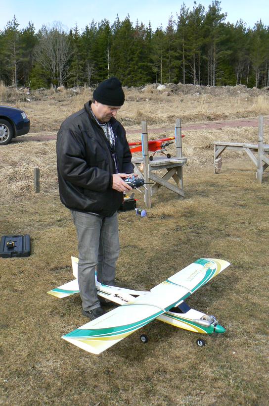 Mr.X och Sky Raider premiär 16.04.2011.JPG