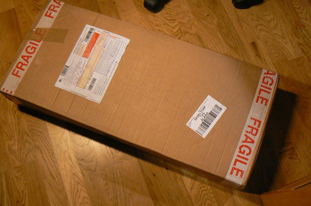Trikopter paket 02.12.2011.JPG