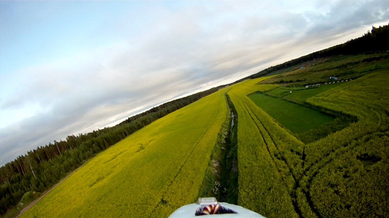 vlcsnap-2012-07-09-22h17m47s108.jpg