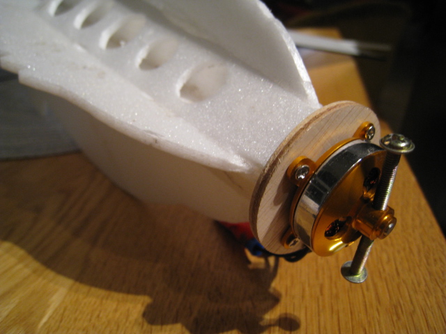2010-01-RC bygge 021.jpg